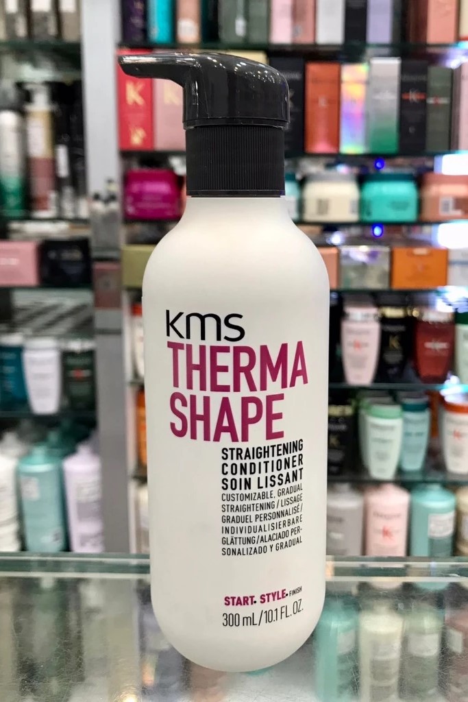 便宜生活館【免沖洗護髮】KMS 順髮控髮膜300ml 針對粗硬髮.自然捲.毛燥髮質,另可搭配熱工具維持直髮專用 全新公司貨 (可超取)