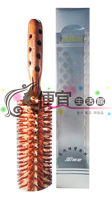 【美髮器材】SAKARJAVE豬鬃進口圓梳(大)--設計師專用 輕鬆梳出光澤感
